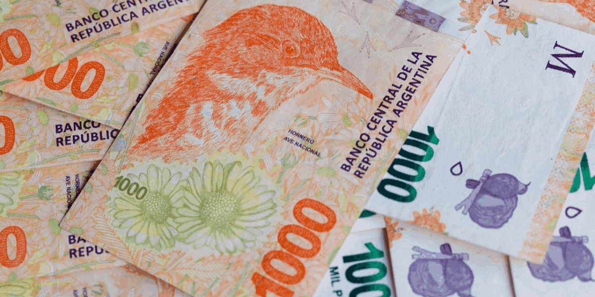100 mil pesos argentinos